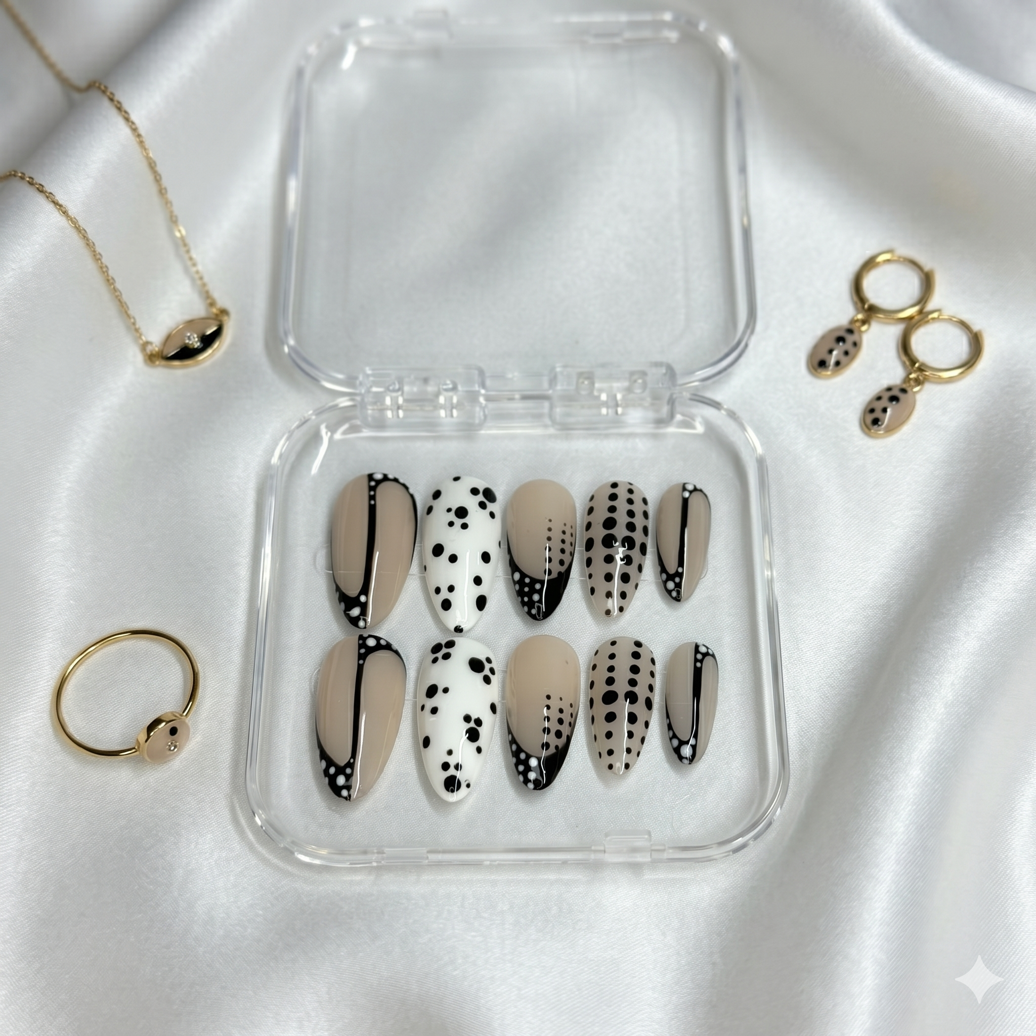 Dalmatian Chic Set